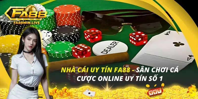 Sân quần vợt với vận động viên đang giao bóng